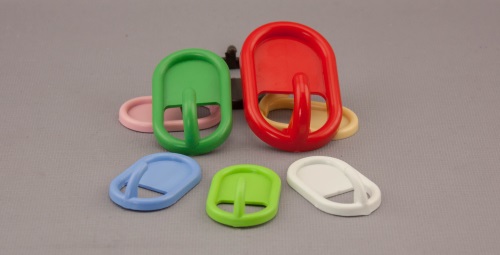 Универсальный крючок самоклеющийся